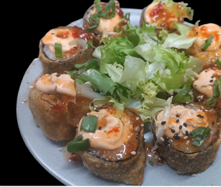 Futomaki De Salmón Tempura (8 Uds.)