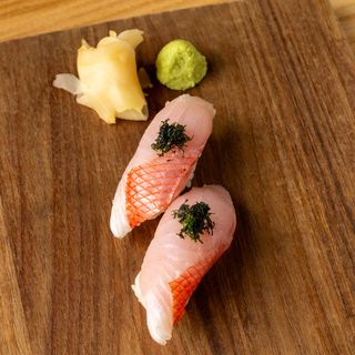Sushi De Kinmedai (2 Pzs.)