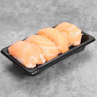 Nigiri De Salmón (4 Uds.)