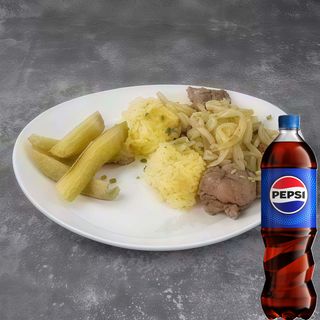 Wątróbka drobiowa z cebulką + Pepsi 500ml