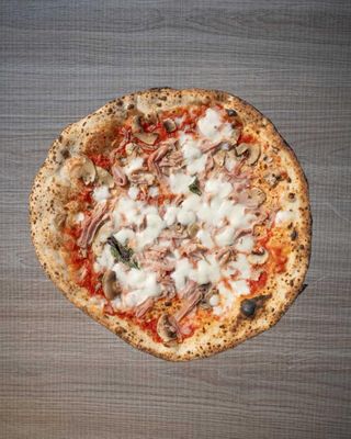 PROSCIUTTO E FUNGHI