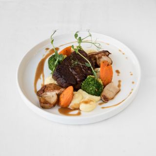 Телешки стек с манатарки (300г)