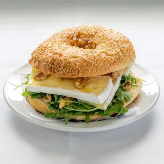 Bagel Brie