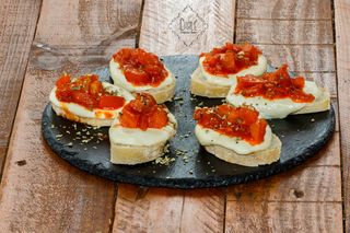 Pão com Tomate e Mozzarella