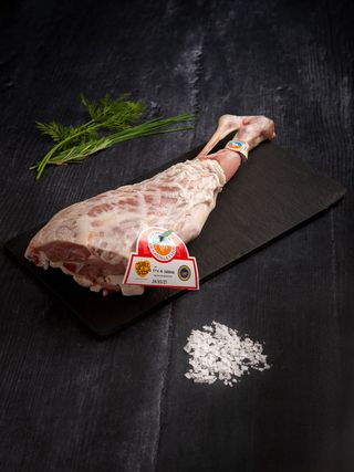 Pierna De Lechazo De Castilla Y León (700 G.)