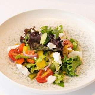 Салат от "Греко"