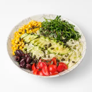 Zdrava salata s avokadom