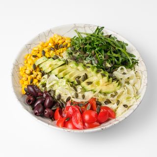 Zdrava salata s avokadom