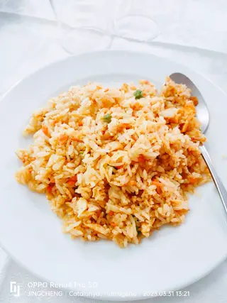 25, Arroz Frito Con Curry