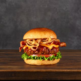 BBQ bacon cheeseburger