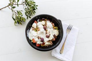 Capri salata s tunom