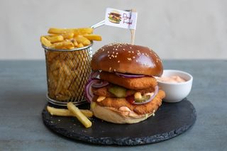 Crispy american ( cartofi + sos )