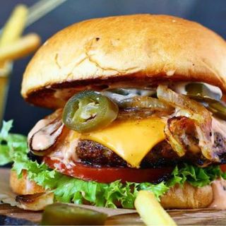 Chili Cheesus Burger