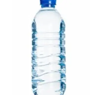 Acqua naturale in bottiglia di plastica 50 cl