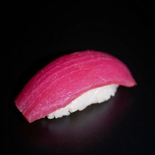 Нігірі з тунцем 1шт