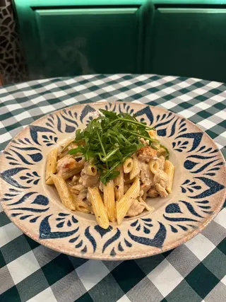 Pasta sa piletinom i gljivama