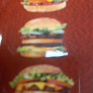 37?Burger maxi con mozzarella