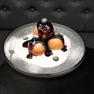 Papanași cu gem de afine și smântână ( 350gr )