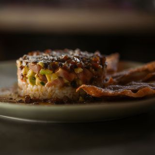 Timbal De Tuna Con Maracuyá Y Piña