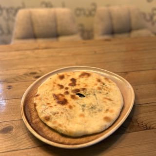 KHACHAPURI FLOVANI
