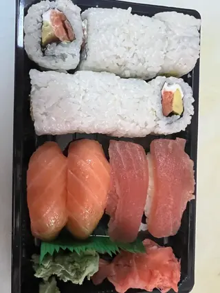 B24. Sushi Stop