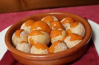 Combo Papas Arrugadas y Mojo Rojo