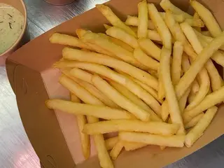 Картопля фрі (100+35g)