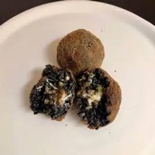 Arancina al nero di seppia