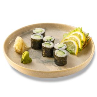 Хосомаки краставица 100 г.