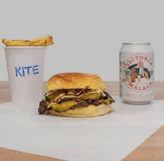 Menú Kite Burger Doble