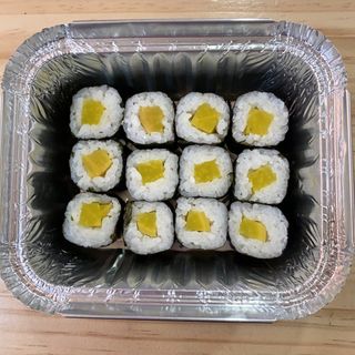 31. Makis con verdura Japón takuwan