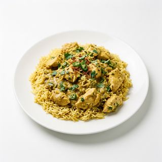 Arroz Al Curry Con Pollo
