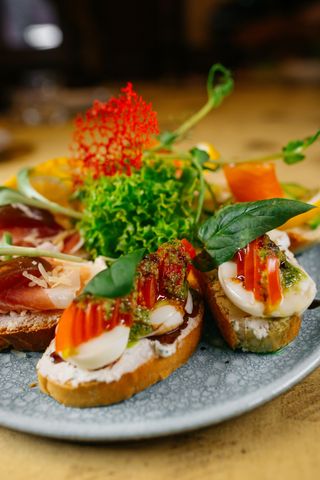 Брускети  (360г/6шт)