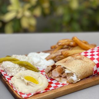 Tabla de shawarma de ternera