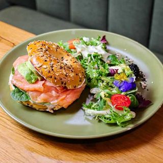 Bagel de Salmão