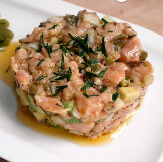 Tartar de salmón