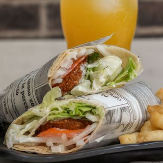 63. Rollo de falafel