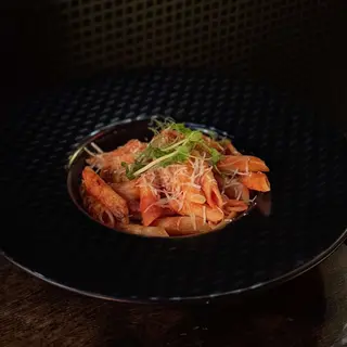 Penne w sosie pomidorowym