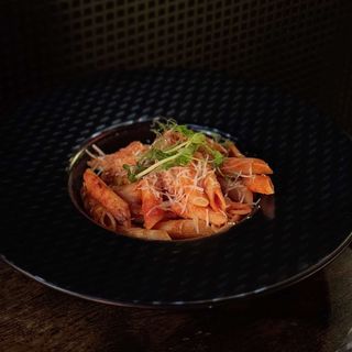 Penne w sosie pomidorowym