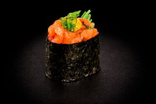Salmon Gunkan