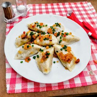 Pierogi z kapustą i mięsem