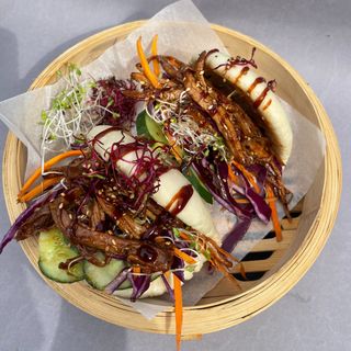 Bułeczki Bao z Wieprzowiną BBQ i warzywami