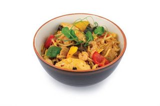 237.Mieszany Makaron Hakka (350g)