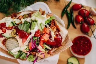Kebab w bułce standardowy duży
