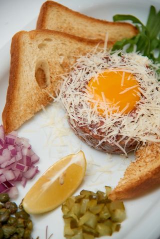 საქონლის ხორცის ტარტარი