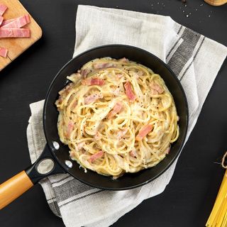 Espaguetis carbonara
