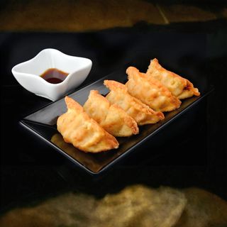 Gyoza salmon