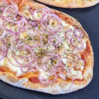 Pinsa Tonno e Cipolla