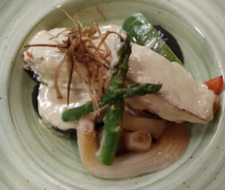 Salmón Con Salsa De Puerros