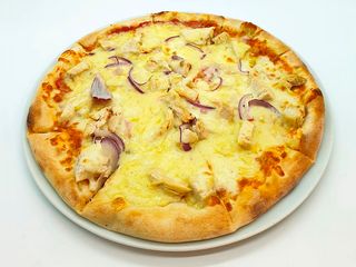 Pizza con pollo